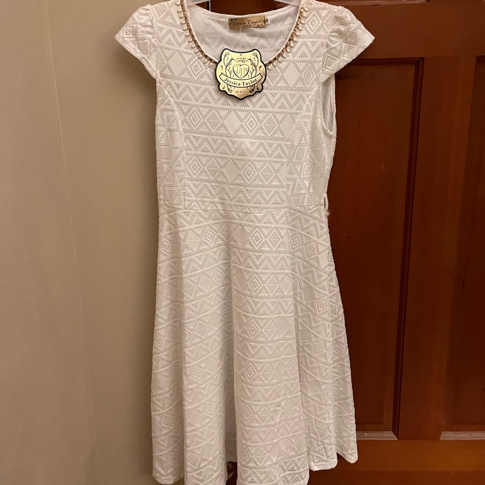White boho Jessica Taylor dress size medium